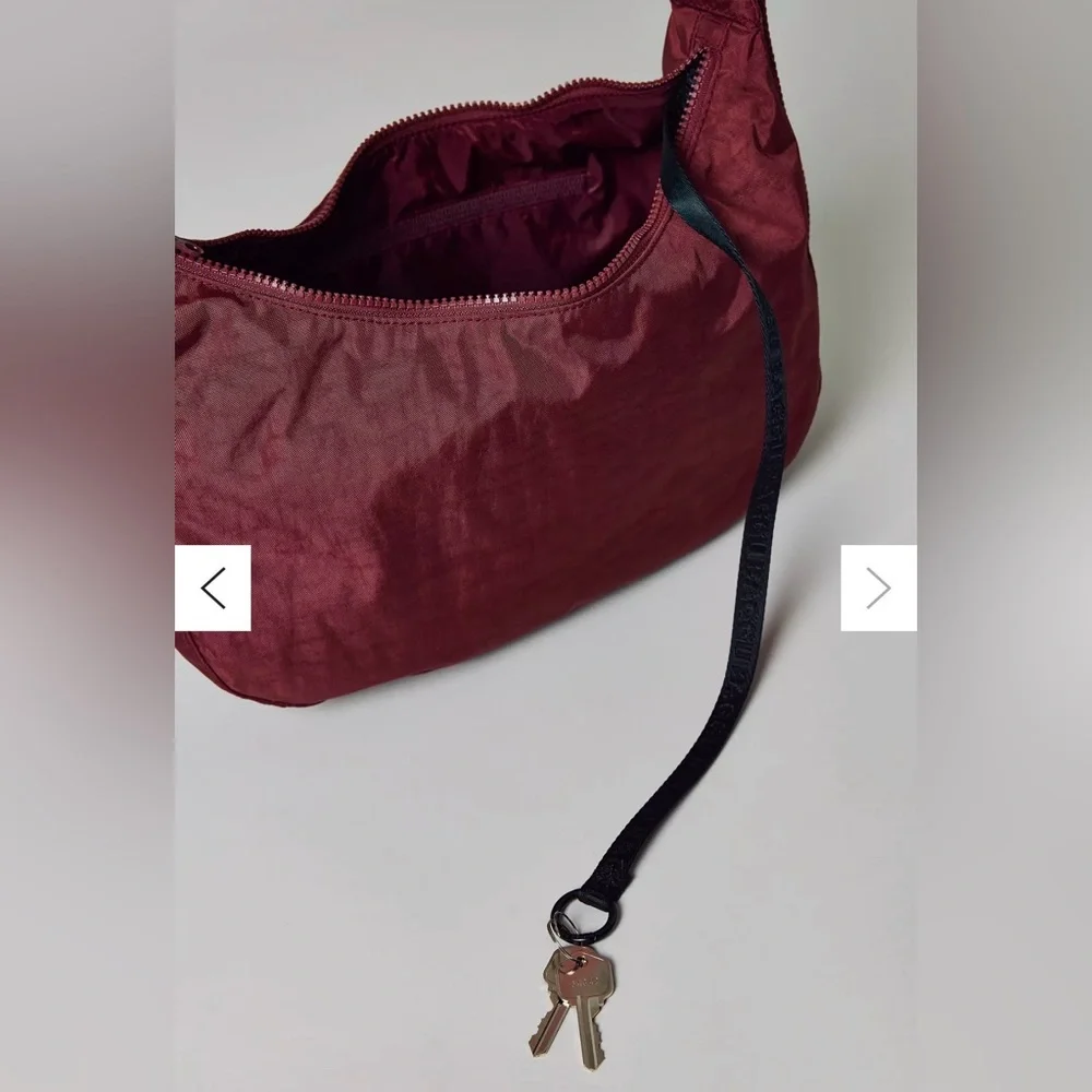 BAGGU Mahogany Shoulder Bag - Picture 3 of 5